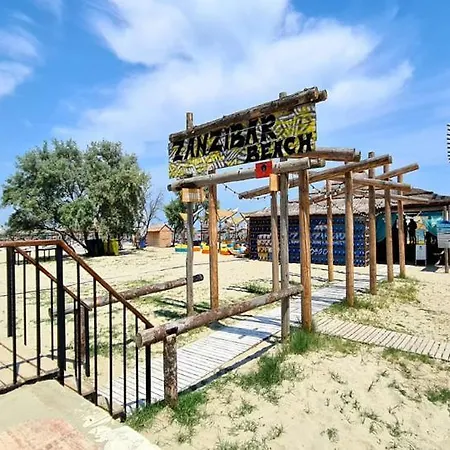 Ama - Complex Alezzi - Mamaia Nord Daire Navodari