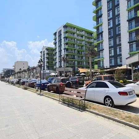 Ama - Complex Alezzi - Mamaia Nord *