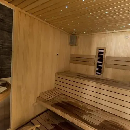 Ama - Complex Alezzi - Mamaia Nord