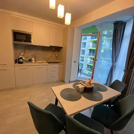 Ama - Complex Alezzi - Mamaia Nord Διαμέρισμα