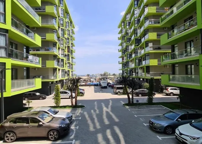 Ama - Complex Alezzi - Mamaia Nord *