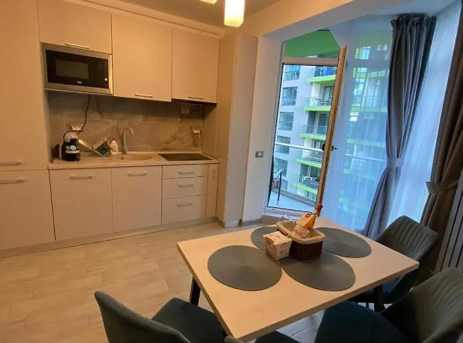 Ama - Complex Alezzi - Mamaia Nord Appartement